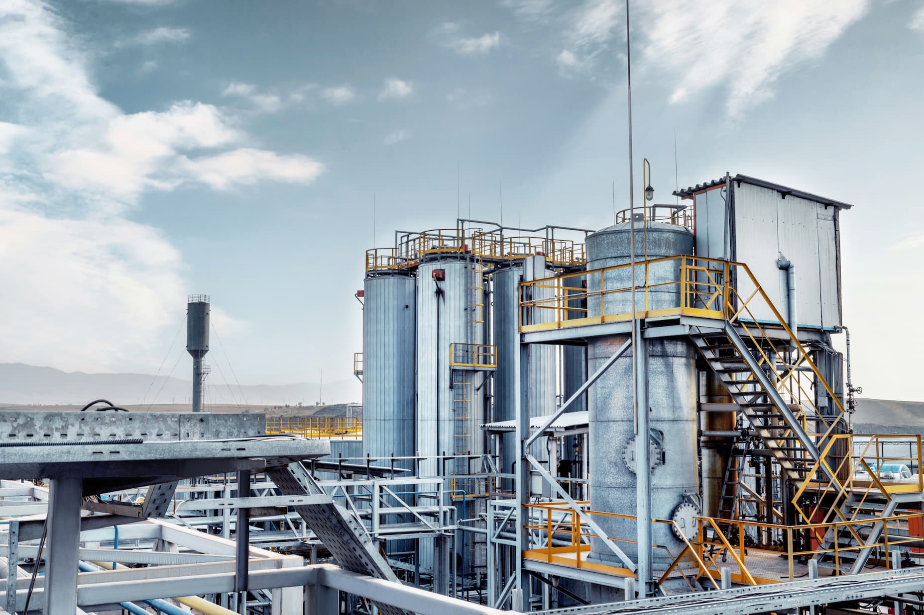 A modern approach to the production of lubricants: a full cycle from development to delivery